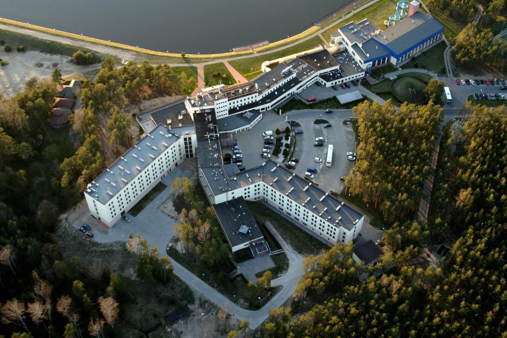 Hotel Wodnik Слок Екстериор снимка